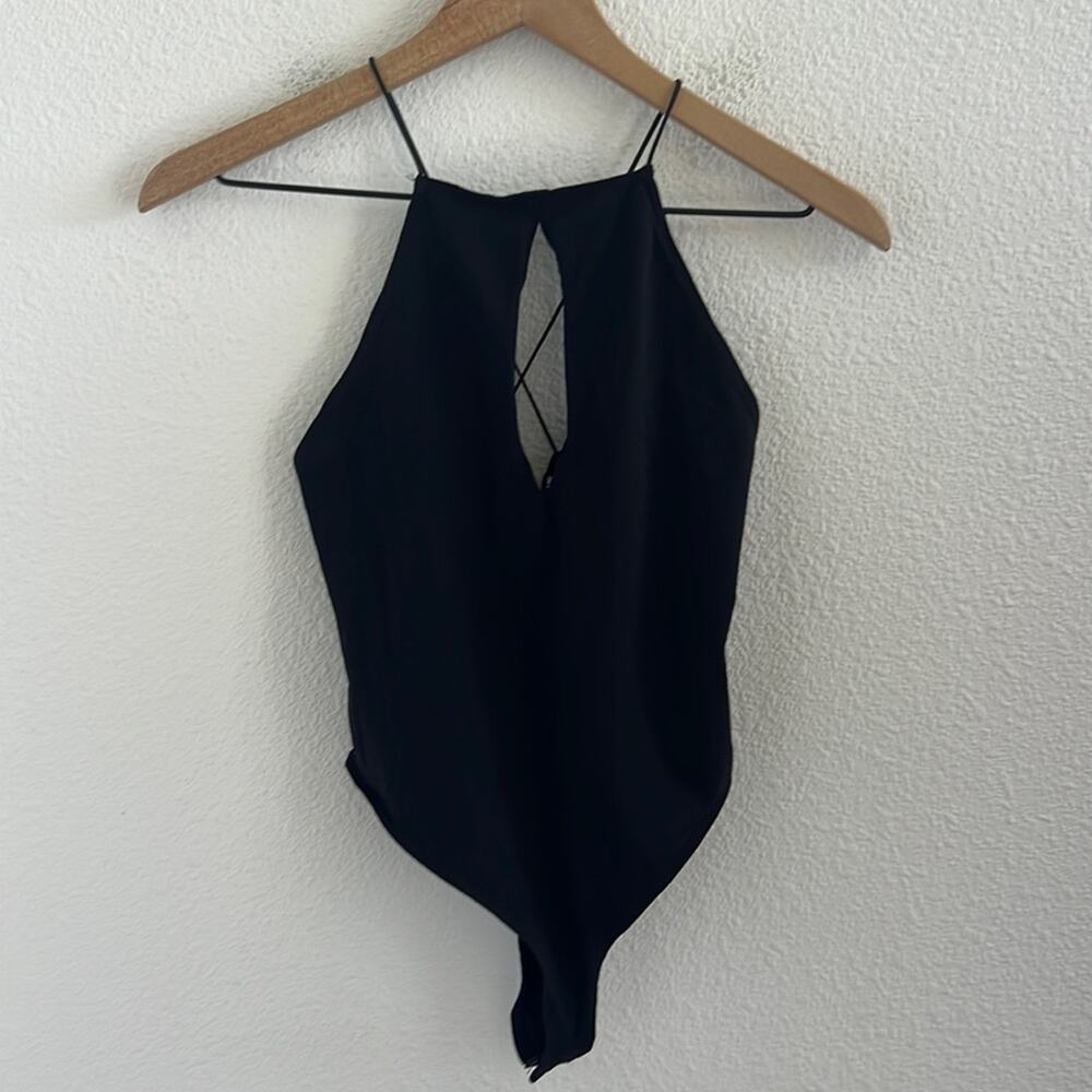 ASOS Design Keyhole Front Strappy Back Low Back Thong Bodysuit Black US 4
